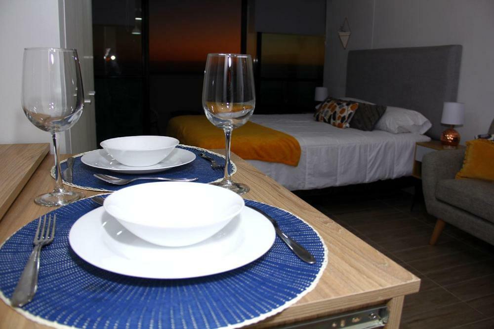 Apartamento Departamentos De Lujo ,costado Mall Plaza *